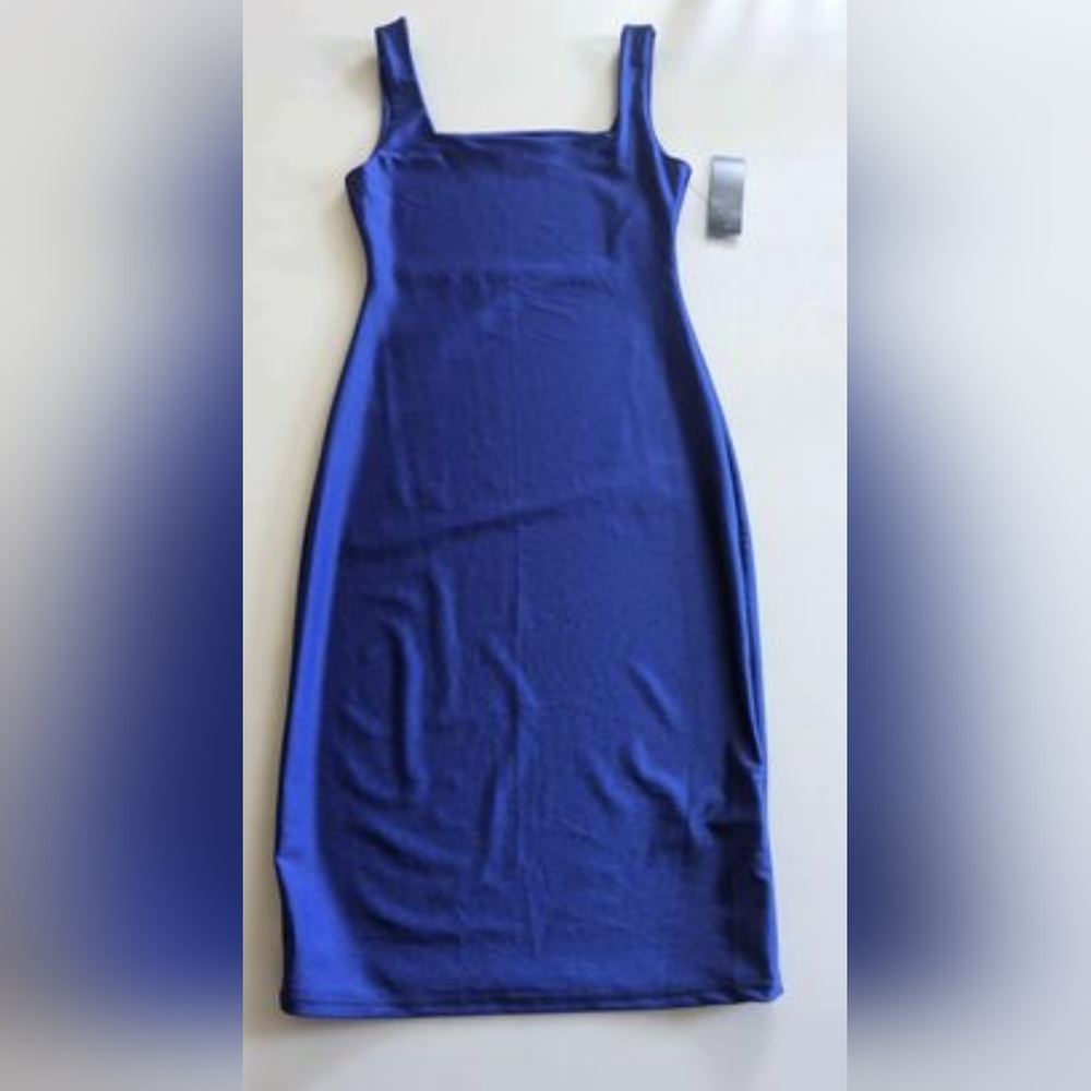 NWT, Shinestar Ponte Square Neck Bodycon Lined Sleeveless Midi Dress. Size Small